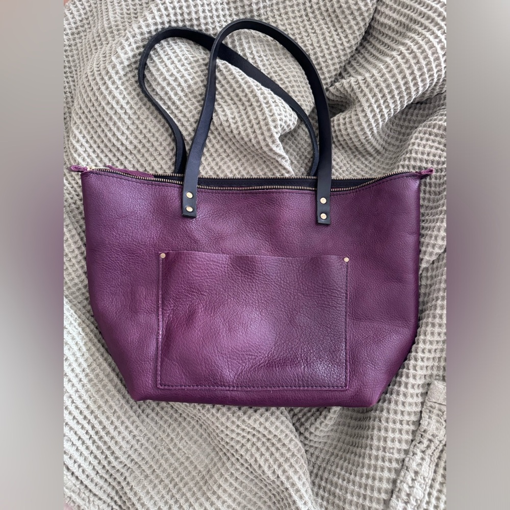 Medium Zippered Portland Leather Plum Tote